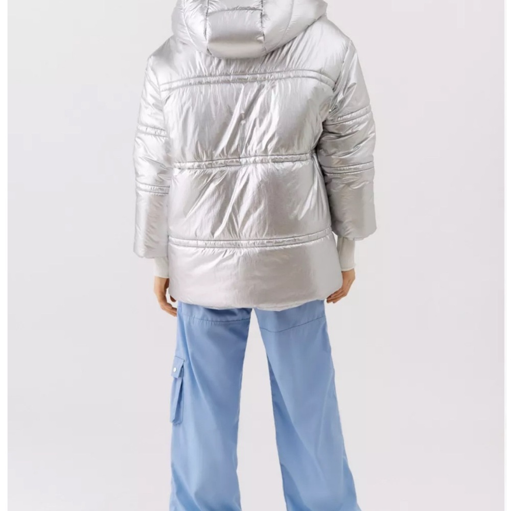 Urban Outfitters Silver Puffer Jacket - Picture 2 of 5